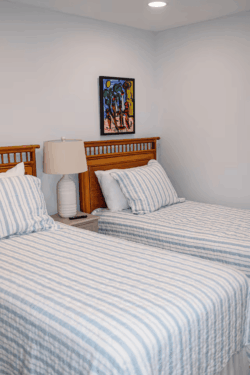 Bedroom 2 Two Single Beds Bedroom 2 Two Single Beds