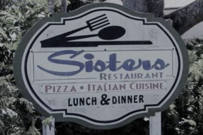SISTERS 480 E Railroad Avenue, Boca Grande, Florida Serving Lunch and Dinner